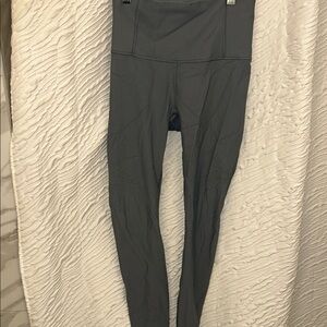 Lululemon Workout Leggings - size 6